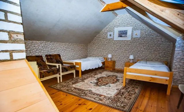 Attic room with two beds – Gaja holiday home, Białowieża Forest